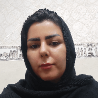 آزاده حاجی زاده‌